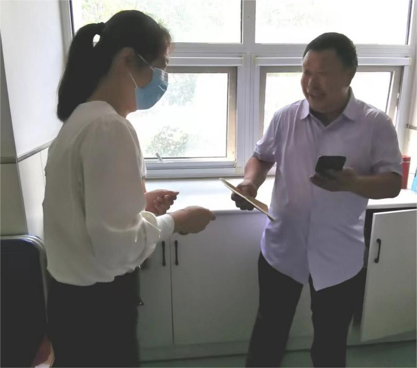 真情慰问暖人心，择立集团探望员工住院家属